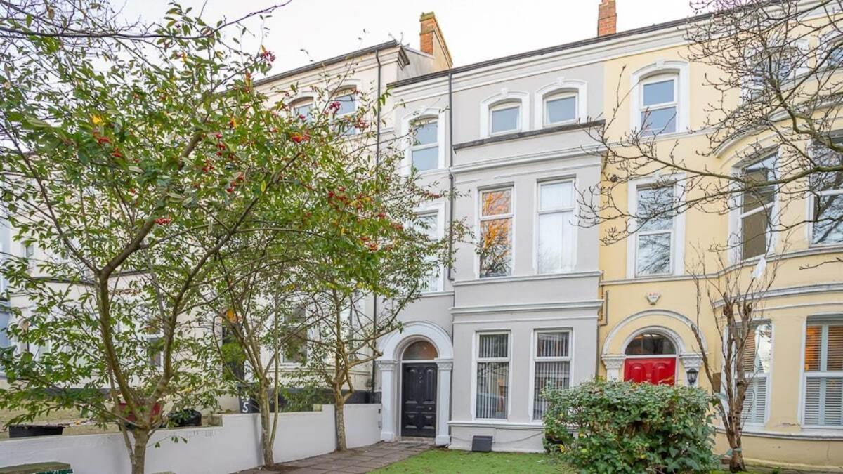 Modern 2 Bdr Apartment At Queens By Belfast City Breaks Værelse billede
